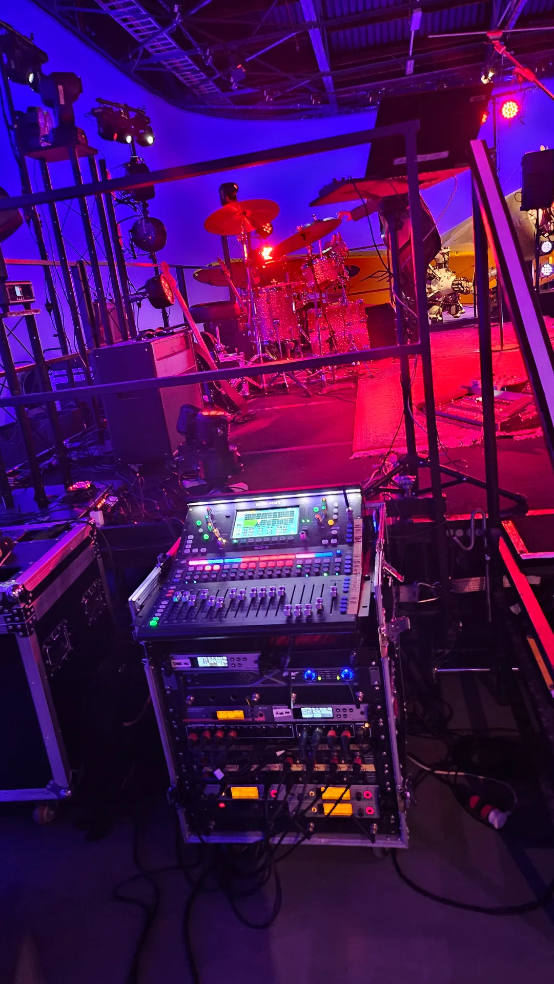 DangerBaby live 21