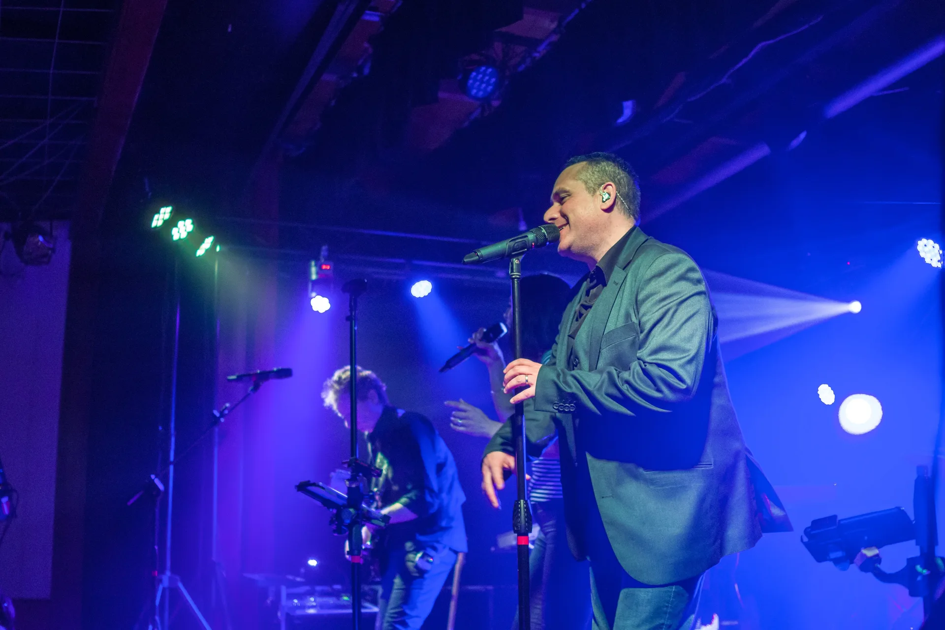 DangerBaby live 38