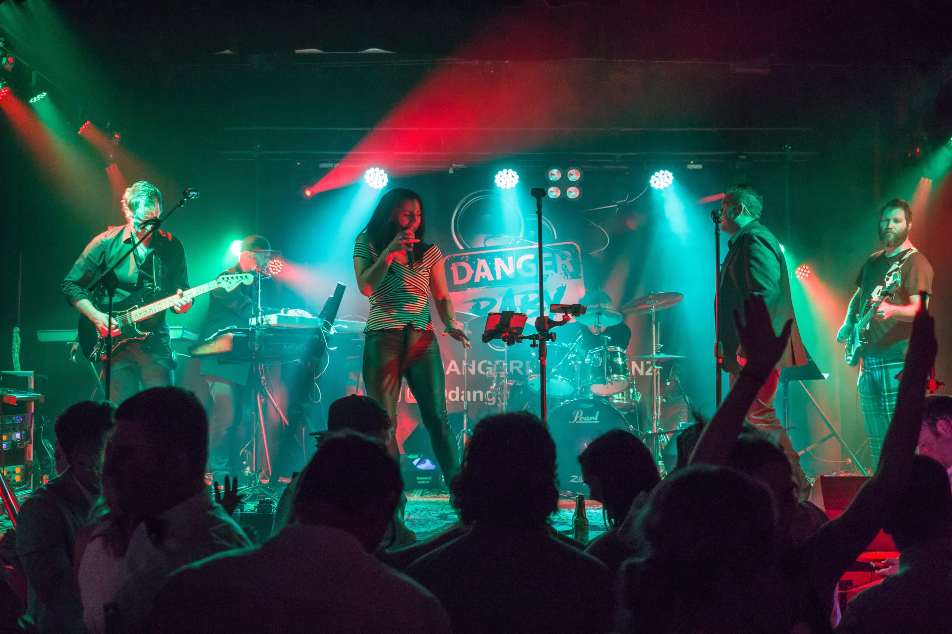 DangerBaby live 52